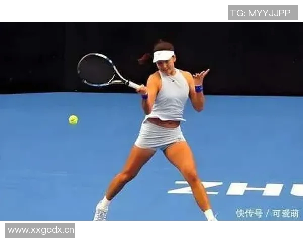 体育明星背后的奋斗故事：从默默无闻到闪耀赛场的荣耀之路